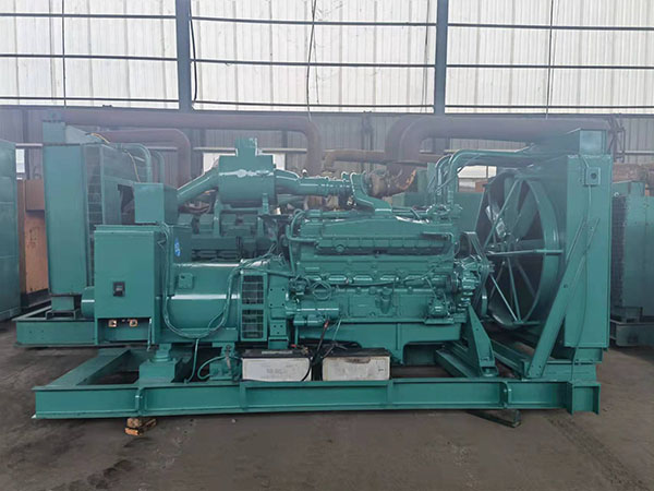200KW柴油發(fā)動機(jī)