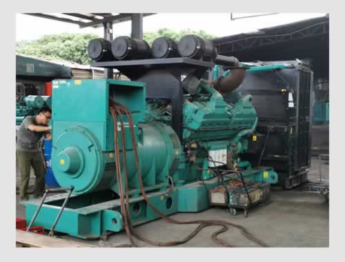 1200KW柴油發(fā)電機